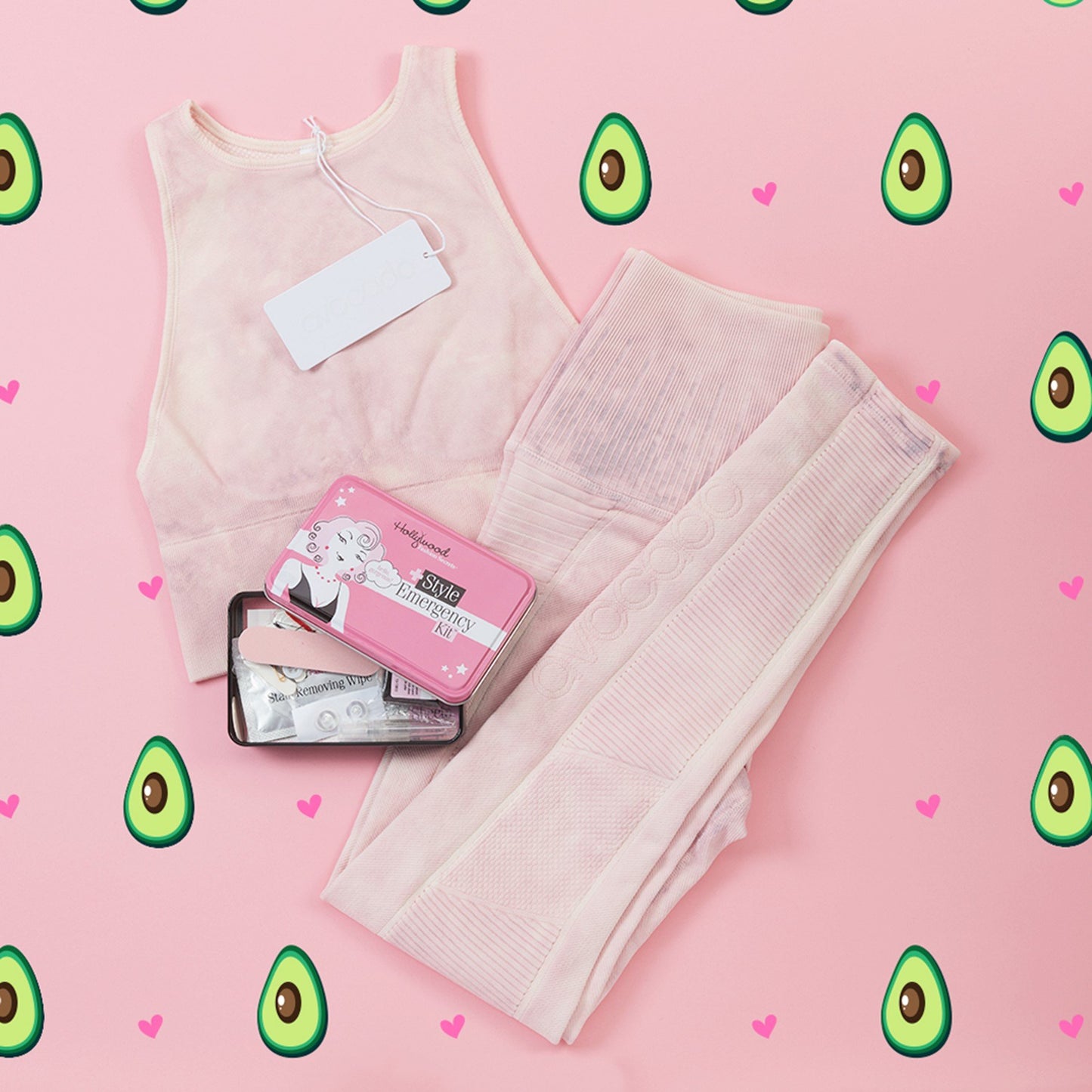 fashion style emergency kit