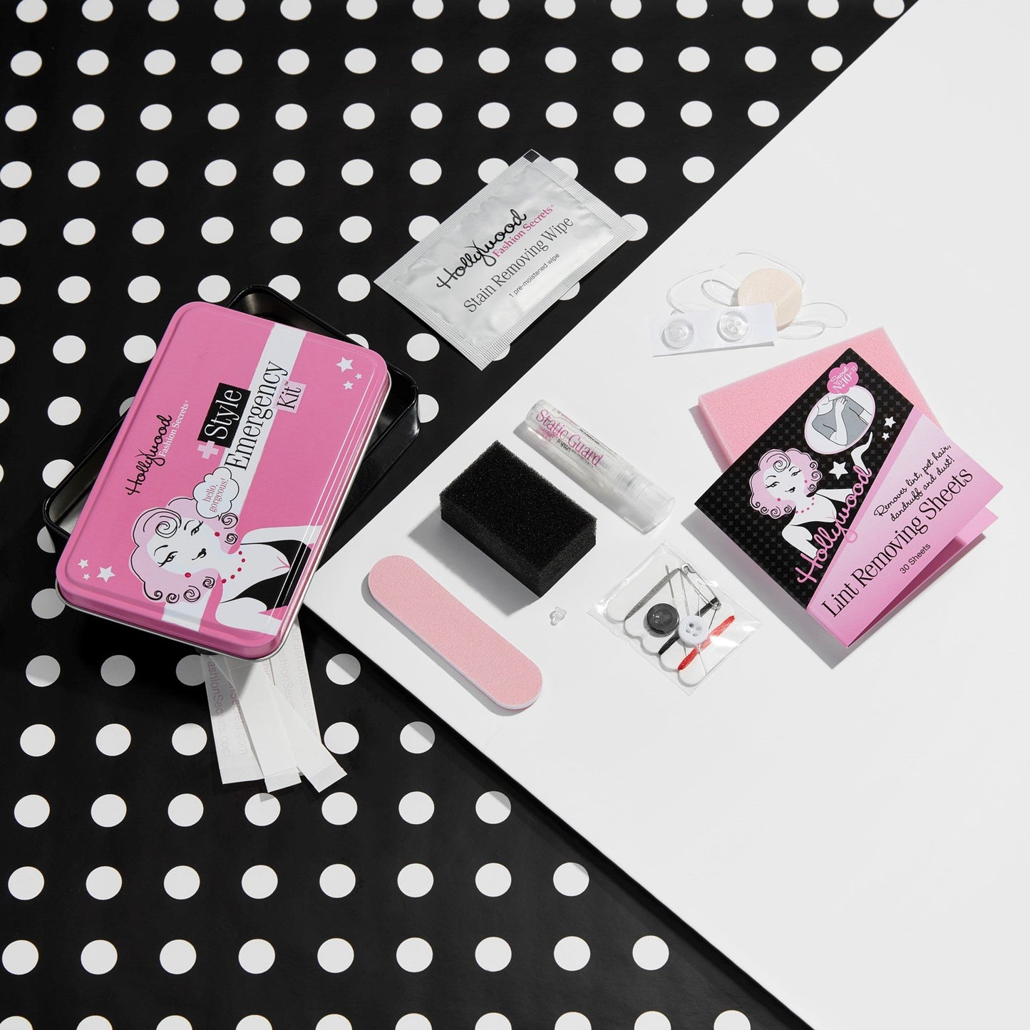 fashion style emergency kit